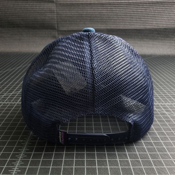 PATAGONIA P-6 LABEL LOPRO UNTRUCKER HAT - STONE BLUE - Picture 3 of 8